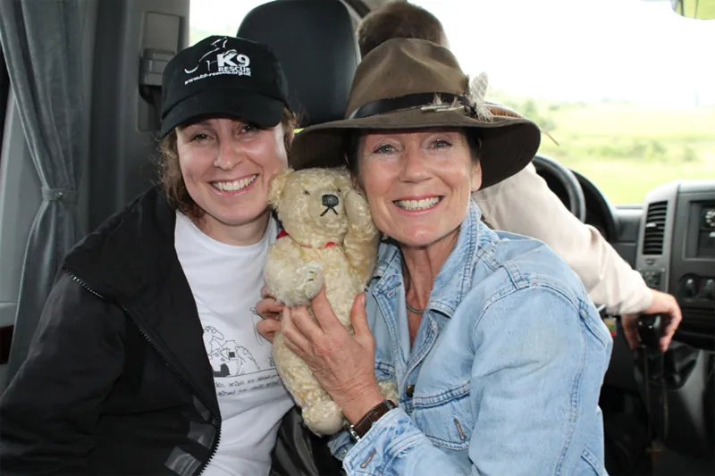 Michelle Jones with K9 Rescue patron Lorraine Chase